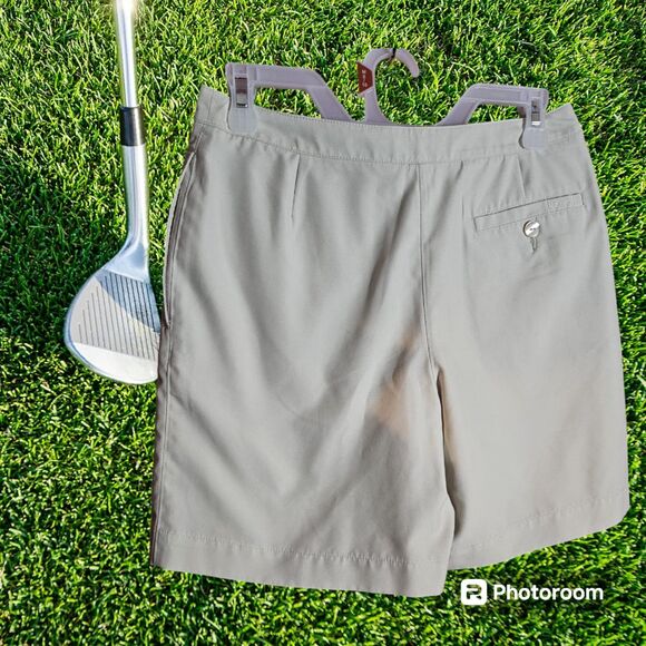 LizGolf Shorts Size 4 - Picture 2 of 2